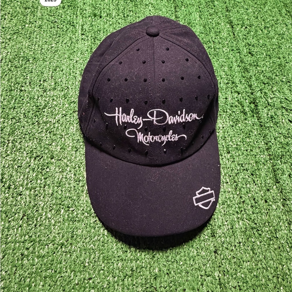 Harley Davidson Black Rhinestones Snap
Back Size OS